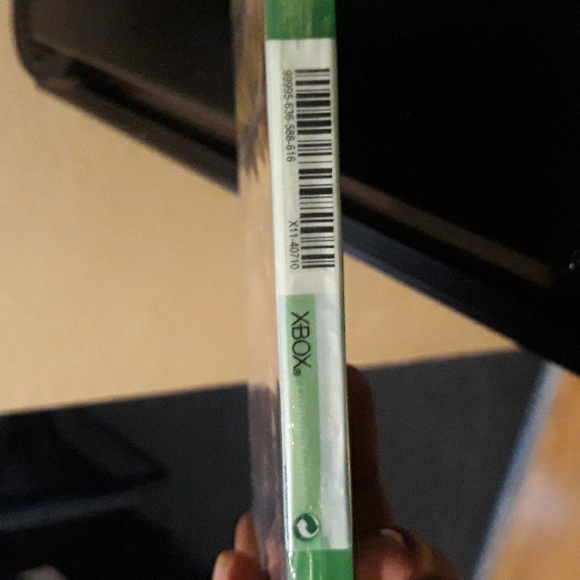 New Xbox One Borderlands game of the year edition - Picture 3 of 4